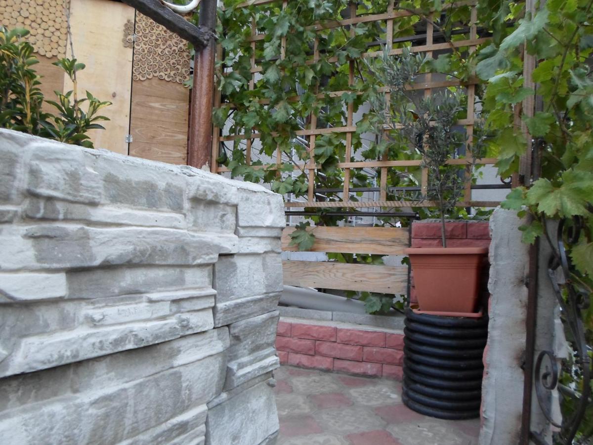 Cute&Tiny -5 Minutes Walk From Marjanishvili Metro Tbilisi Luaran gambar